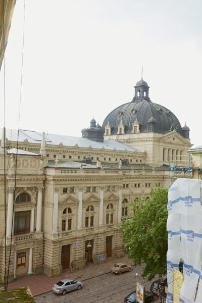 Apartments On Prospekt Svobody 24 Lviv Exterior photo